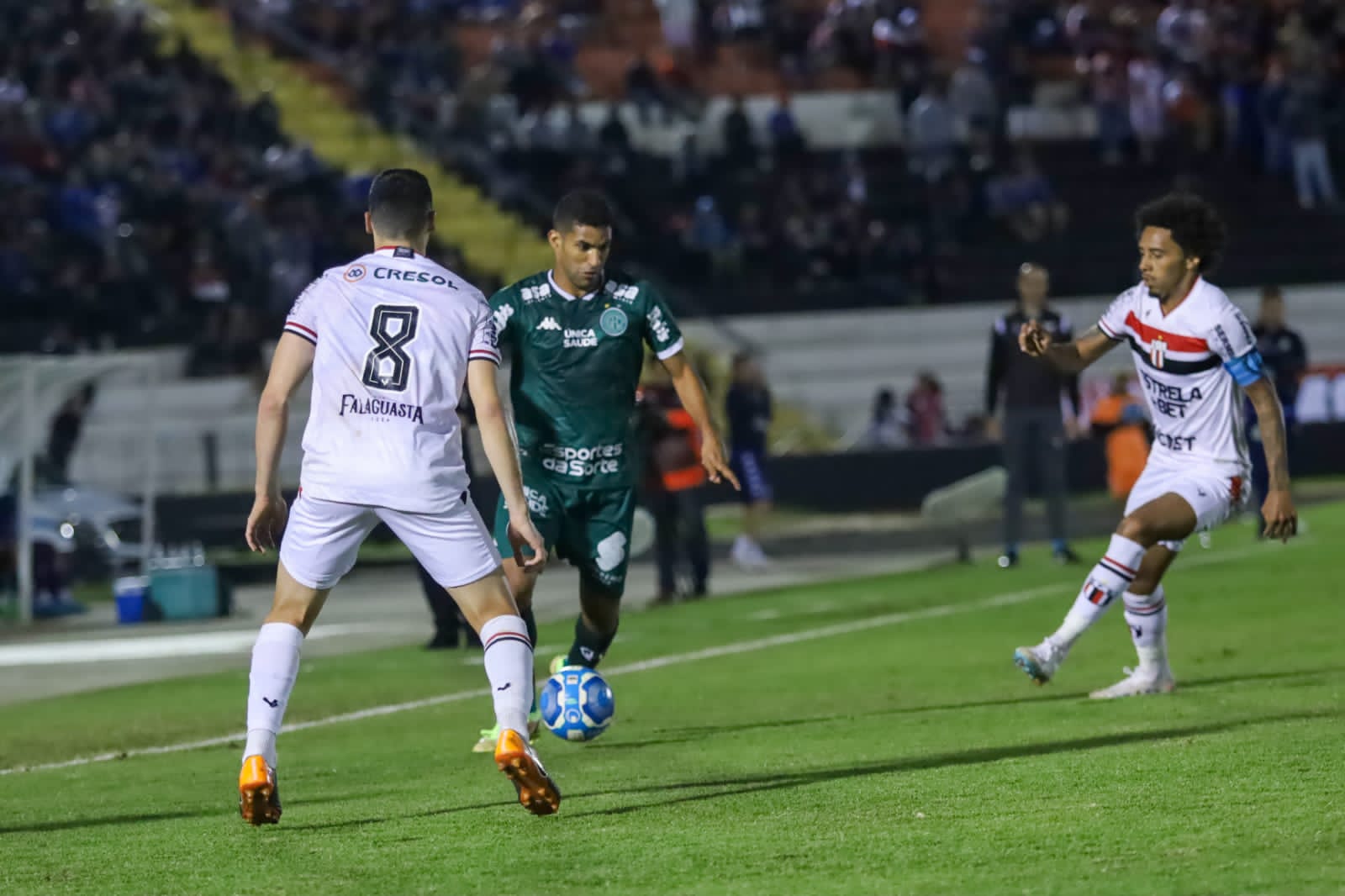 “Não tem terra arrasada nesse momento” afirma Umberto Louzer após derrota para o Botafogo