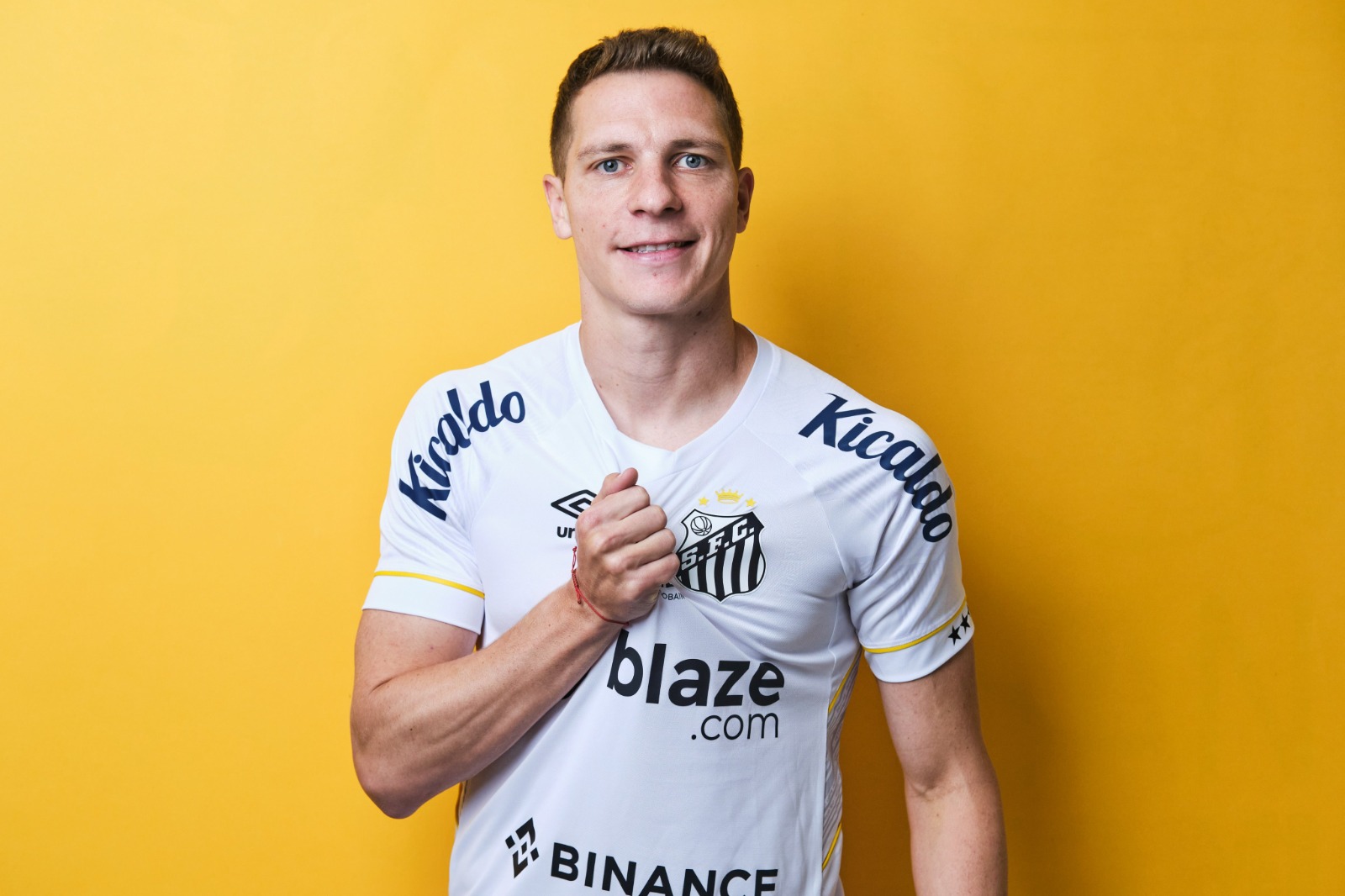 Santos oficializa contratação de Júlio Furch ex-Atlas do México