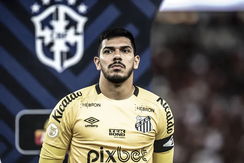 Santos vive a expectativa de contar com goleiro João Paulo para enfrentar o Fluminense