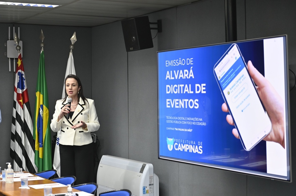 Emissão digital deve reduzir em 90% espera por alvarás para eventos em Campinas