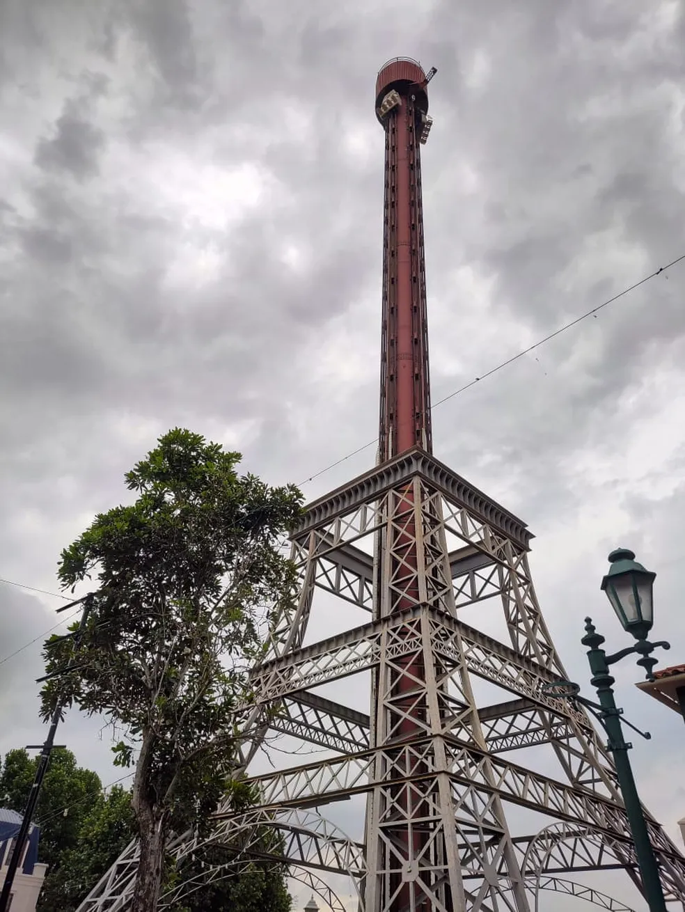 Volta do elevador do Hopi Hari segue indefinida; entenda história