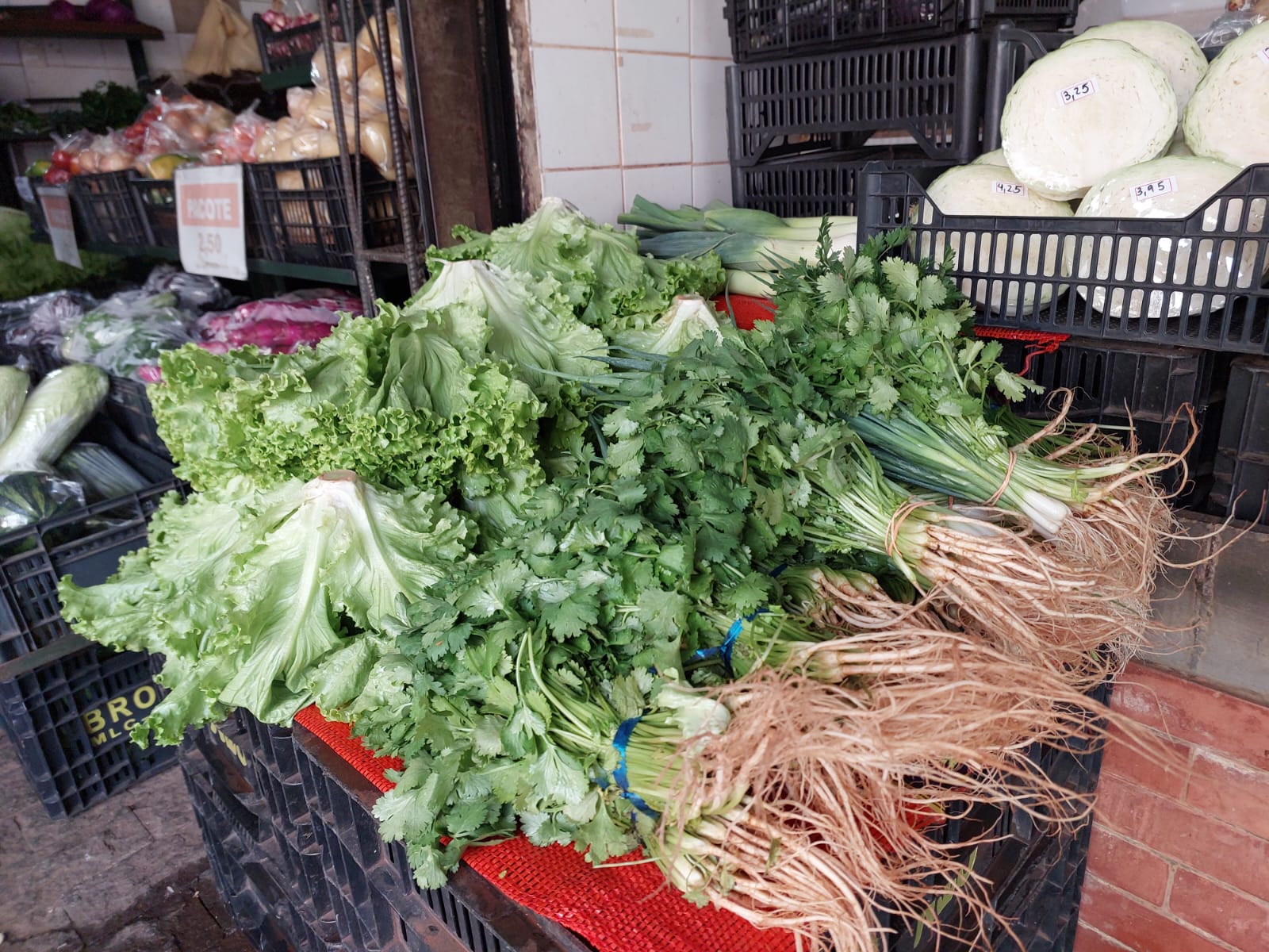 Produtos naturais puxam inflação dos supermercados para baixo