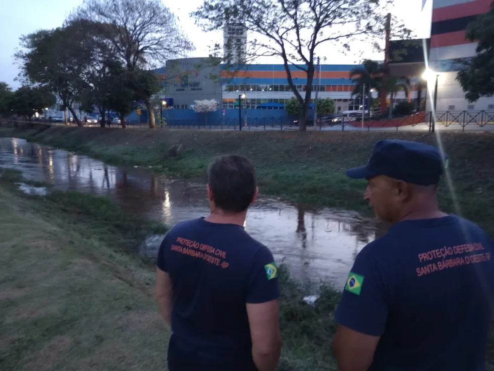 Ribeirão dos Toledos sobe após vertedouro da Represa de Cillo ter problema