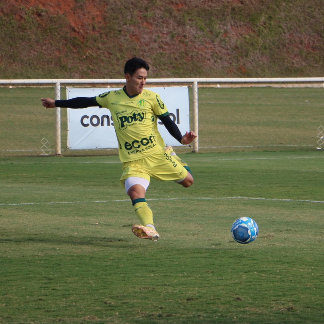 Técnico Mozart pede melhora nas finalizações do Mirassol para enfrentar a Ponte