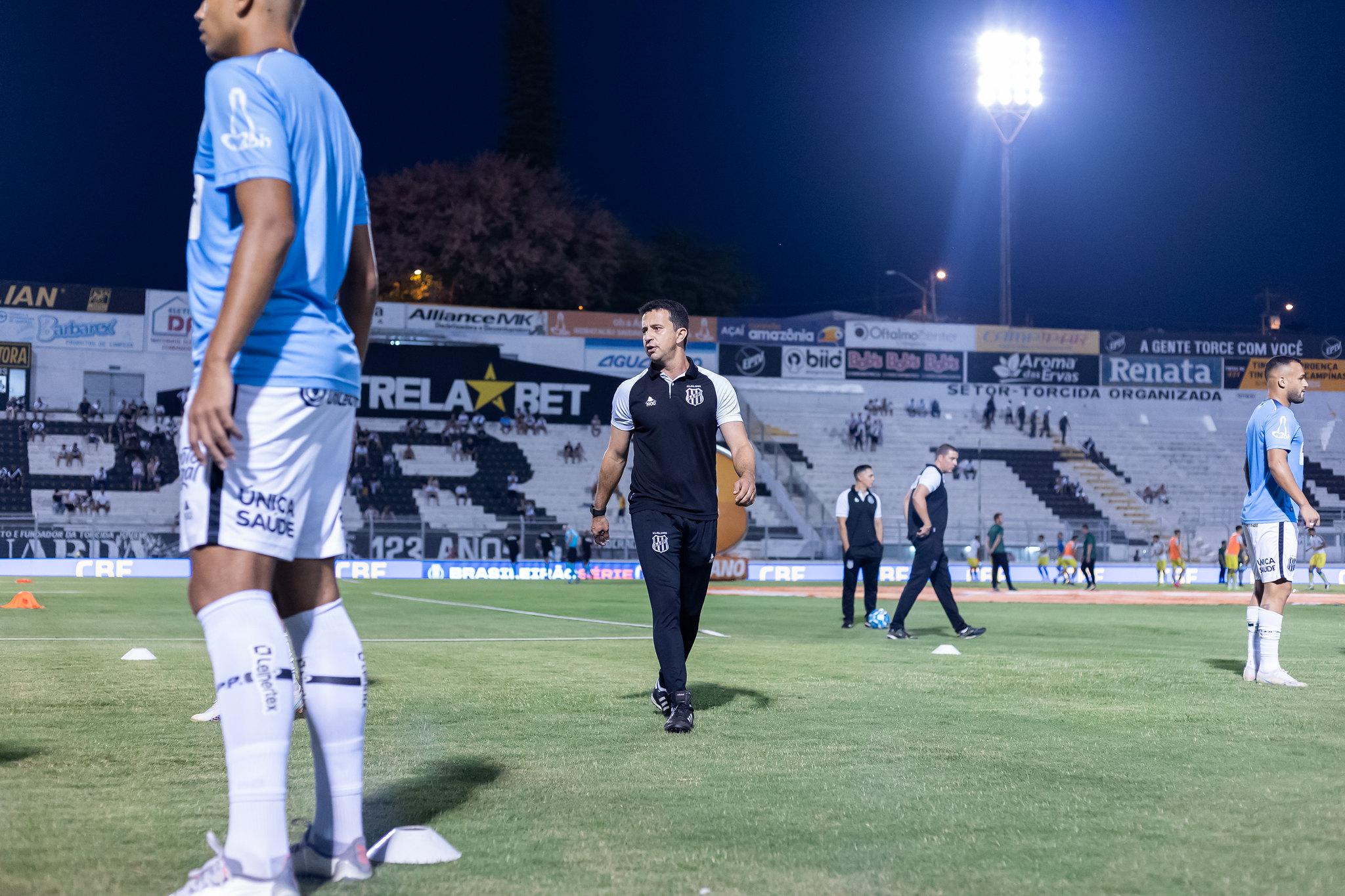 Dois integrantes deixam a comissão técnica da Ponte Preta