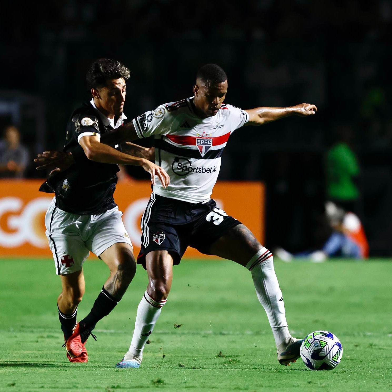 Dorival Júnior lamenta empate e exige mais dos jogadores do São Paulo