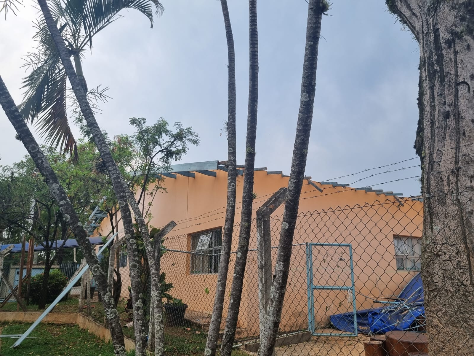 Escolas de Vinhedo permanecem fechadas após estragos causados pela chuva