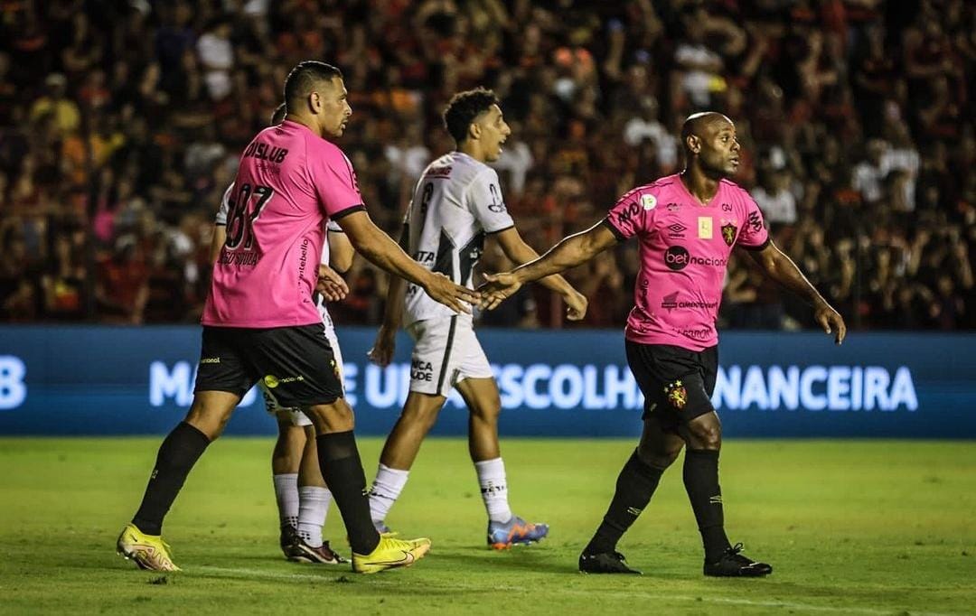 Ponte abre 3 a 0, mas Sport arranca empate na Ilha do Retiro