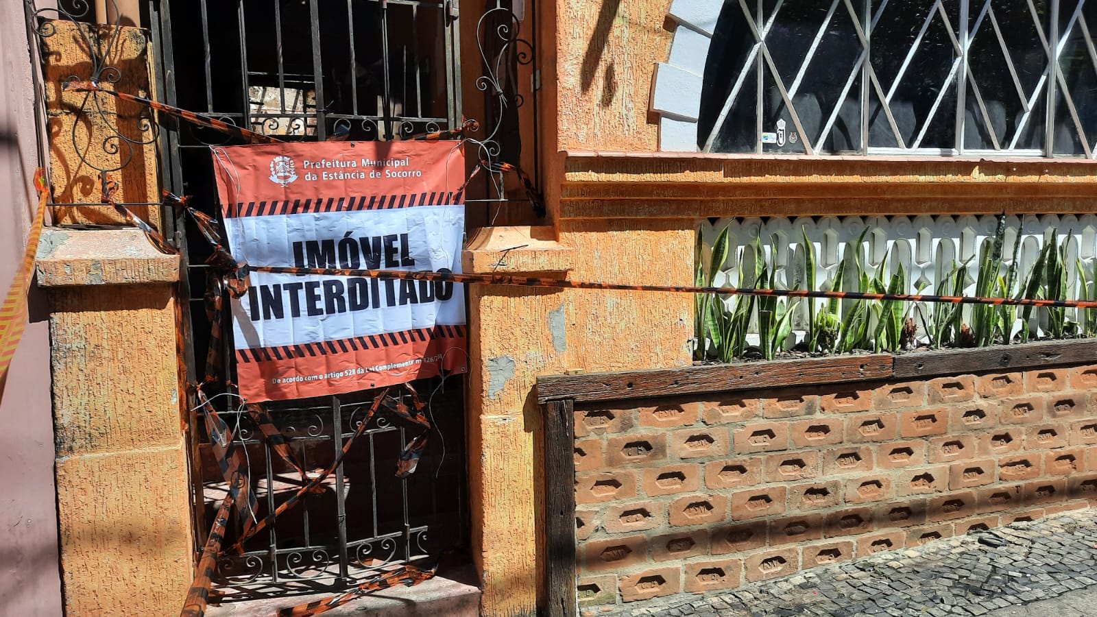 Defesa Civil de Socorro interdita bar que pegou fogo na noite desta segunda-feira