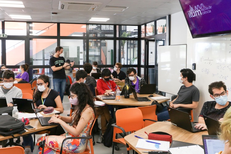 Escola, no CNPEM, está com inscrições abertas para curso gratuito de Ciência e Tecnologia 