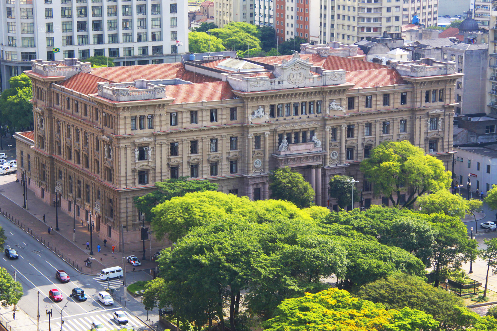 Justiça cria plataforma para mediação entre plano de saúde e cliente