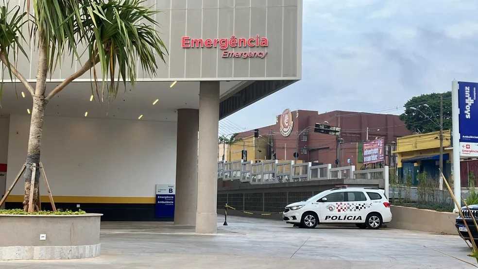 Justiça decide soltar psicóloga que levou bebê morto na mala ao hospital