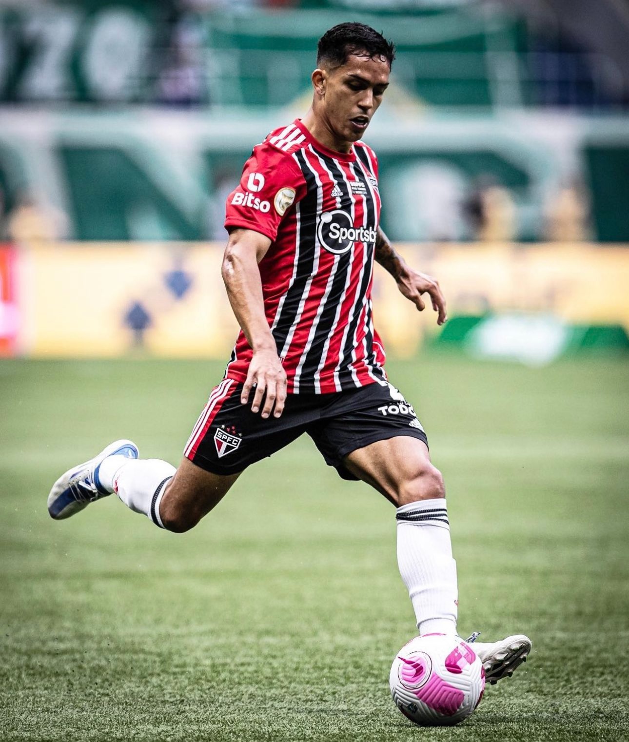 São Paulo conta com lateral Igor Vinícius para temporada 2024