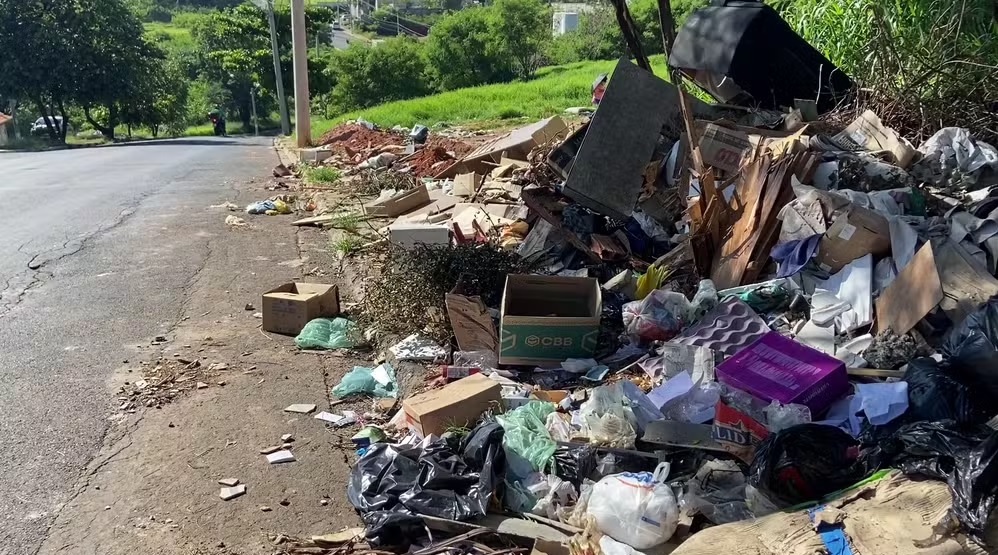 Sumaré recebe baixo índice de limpeza urbana em pesquisa