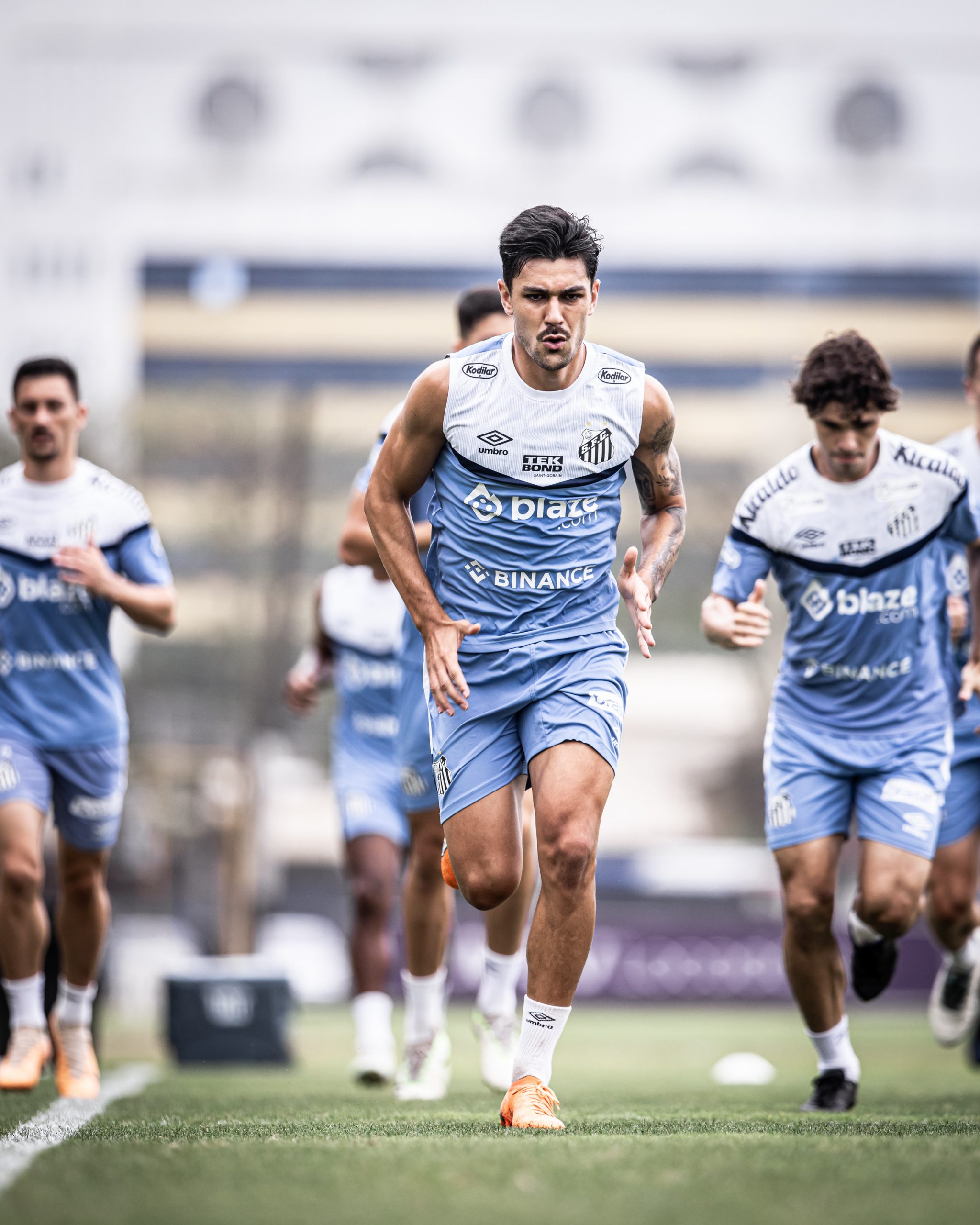 Técnico Marcelo Fernandes promove mudanças no Santos para decisão