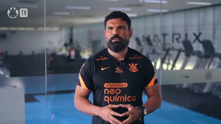 Corinthians demite fisioterapeuta Bruno Mazziotti