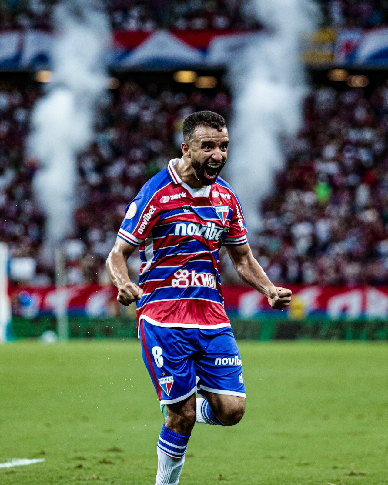 Corinthians faz proposta melhor e se anima por Caio Alexandre