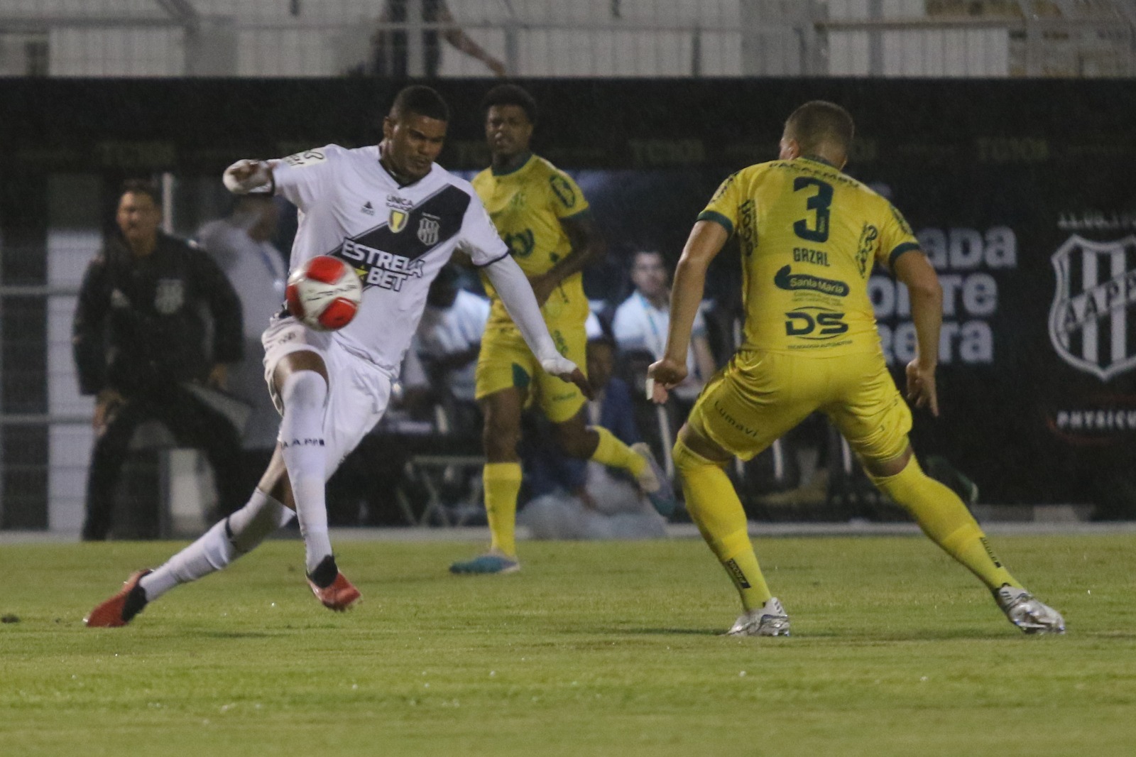 Na estreia do Paulistão, Ponte Preta fica no empate com o Mirassol
