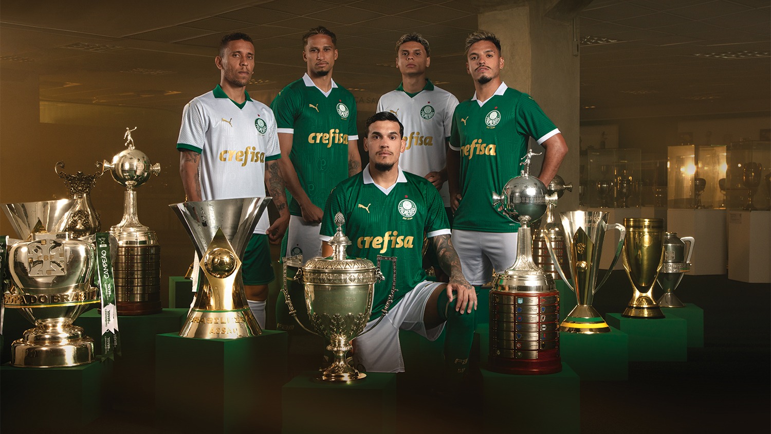 Palmeiras lança novo uniforme em homenagem aos 110 anos