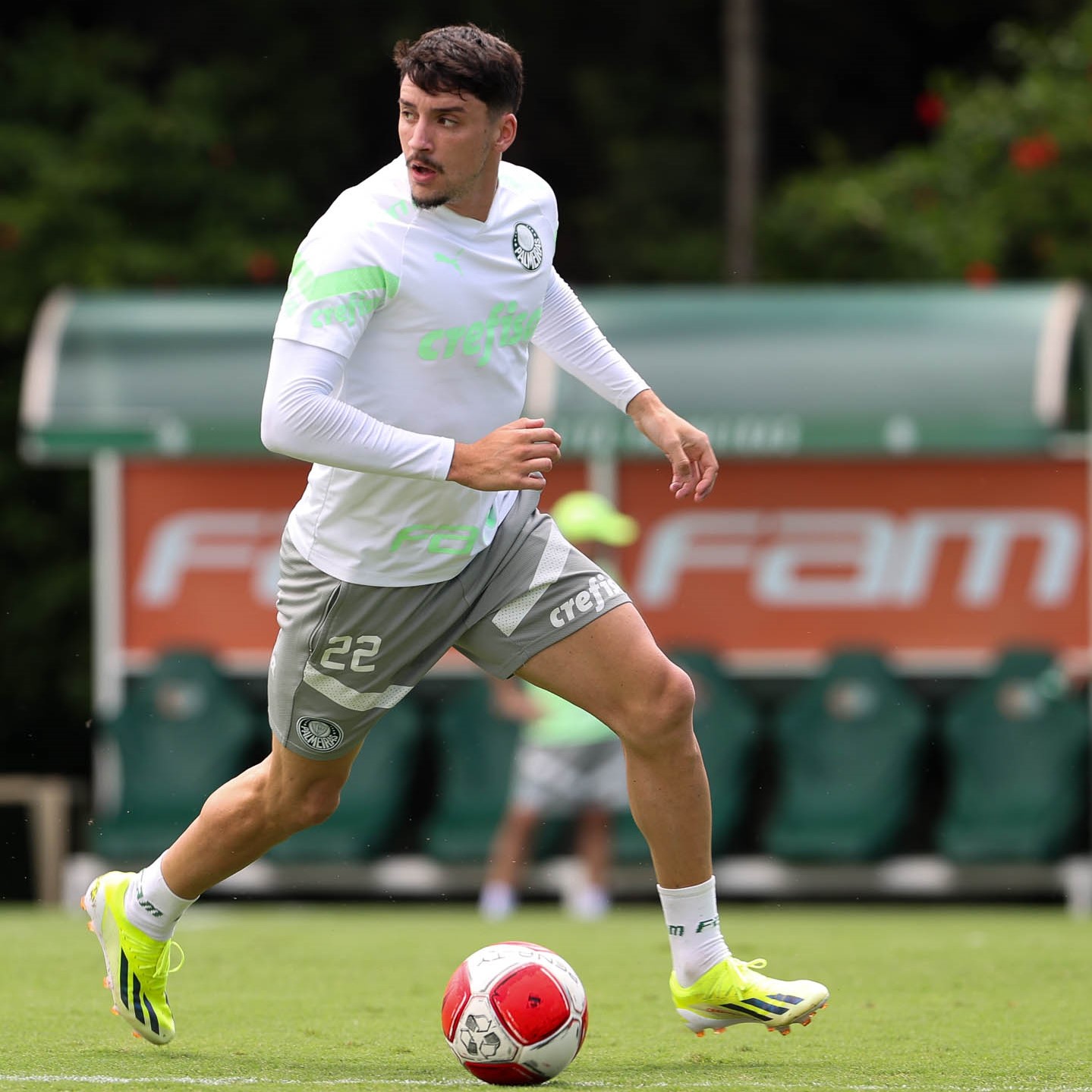 Técnico Abel Ferreira poderá ter novidades na escalação do Palmeiras contra Inter de Limeira