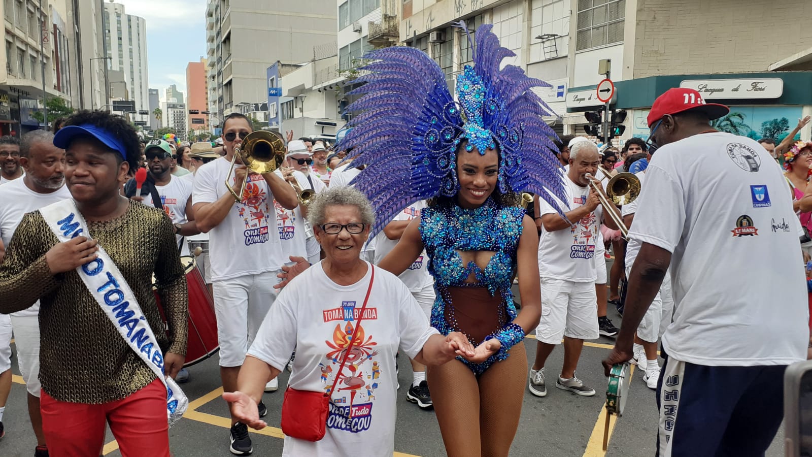 Blocos dão o tom no fim de semana de carnaval em Campinas