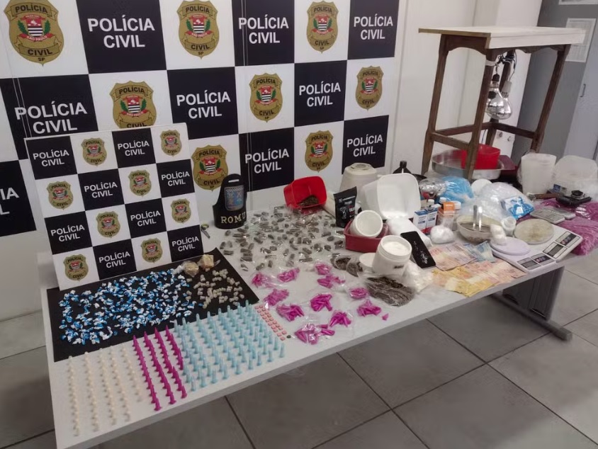 Cinco pessoas são presas e laboratório de drogas é desmantelado em Limeira