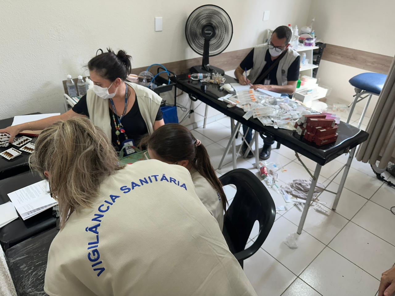 Clínica de estética lacrada usava medicamentos falsificados e cobrava R0 por botox