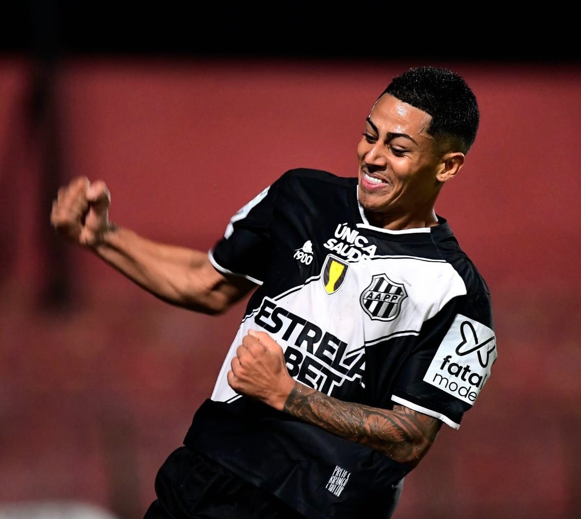 Dodô e Gabriel Novaes ainda são dúvidas na Ponte Preta