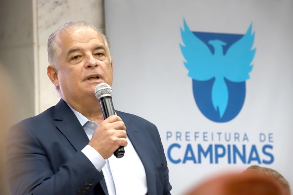 Em Campinas, Márcio França promete ceder prédio do Governo ao CPAT