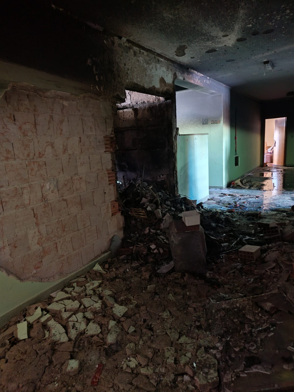 Gate afirma que granadas que estavam no apartamento de coronel estavam inativas