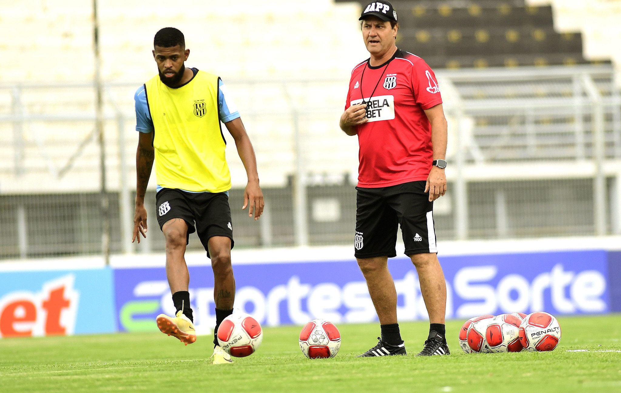 Sem Jeh, Ponte Preta enfrenta o São Paulo em busca da primeira vitória no Majestoso