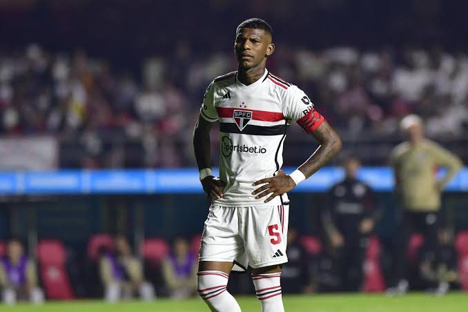 Zaga titular está de volta ao São Paulo para enfrentar a Inter de Limeira em Brasília