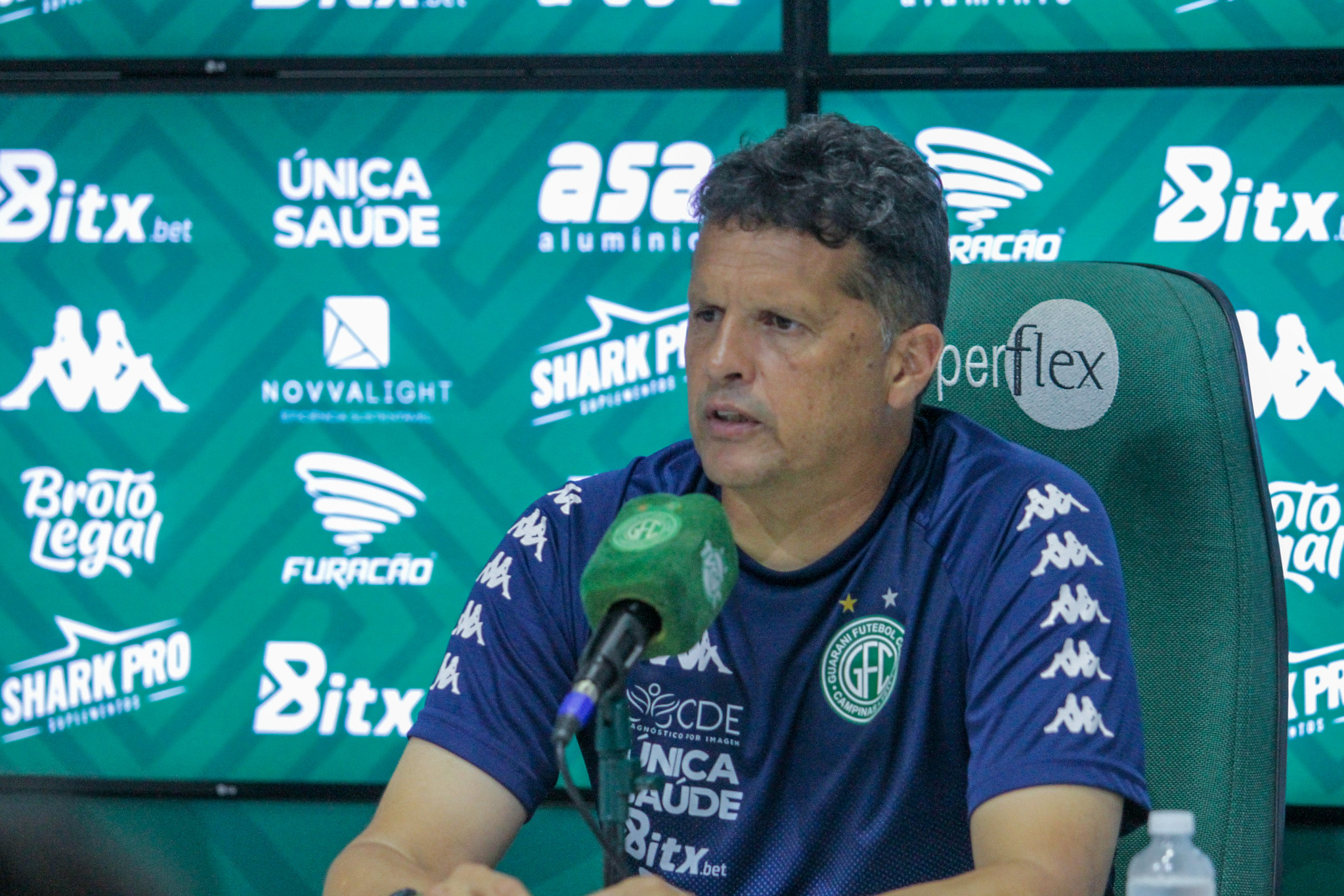 “Avaliar e definir muita coisa no clube”, afirma Claudinei Oliveira após permanência do Guarani