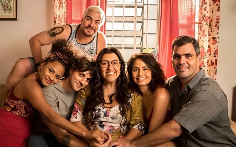 Com elenco original, filme conta a vida de Dona Lurdes após a novela ‘Amor de Mãe’