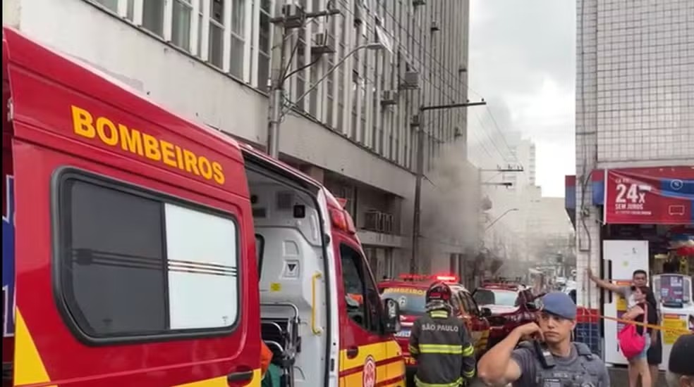 Loja que pegou fogo no centro de Campinas não tinha alvará para funcionar