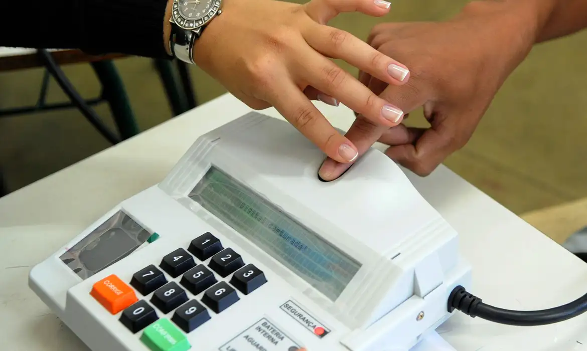33% dos eleitores de Campinas ainda não coletaram biometria