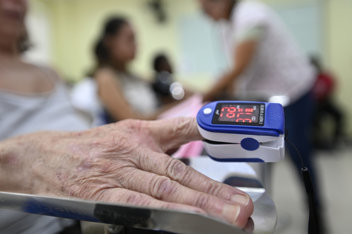 CSs de Campinas atenderam 930 casos com sintomas da dengue neste sábado
