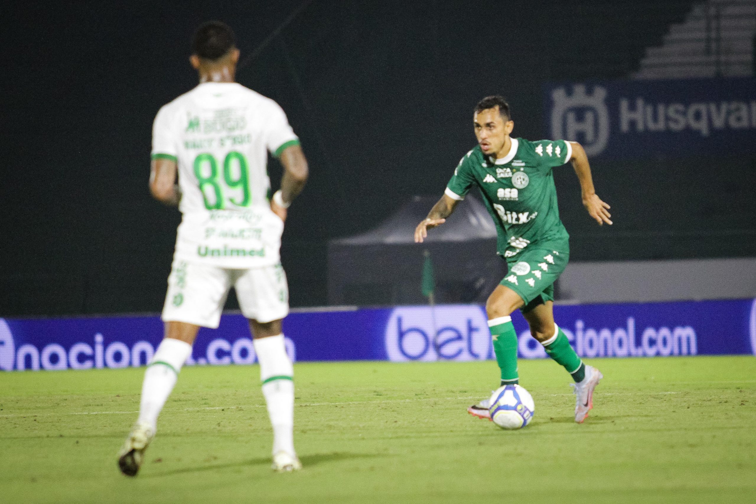 Em jogo tumultuado, Guarani perde mais uma na Série B. Desta vez para a Chapecoense