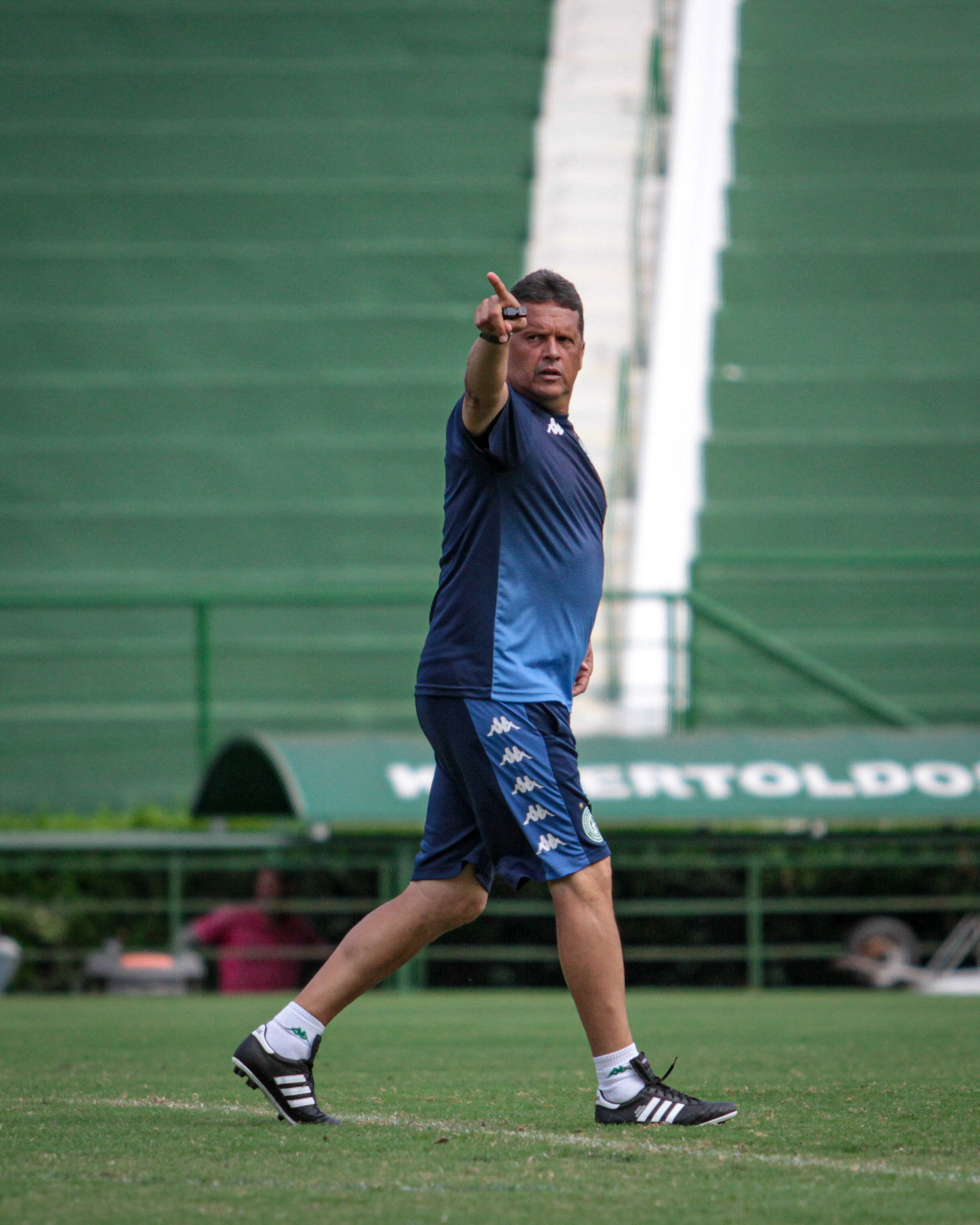 Guarani entra na última semana de preparação para Série B; diretoria ainda busca reforços