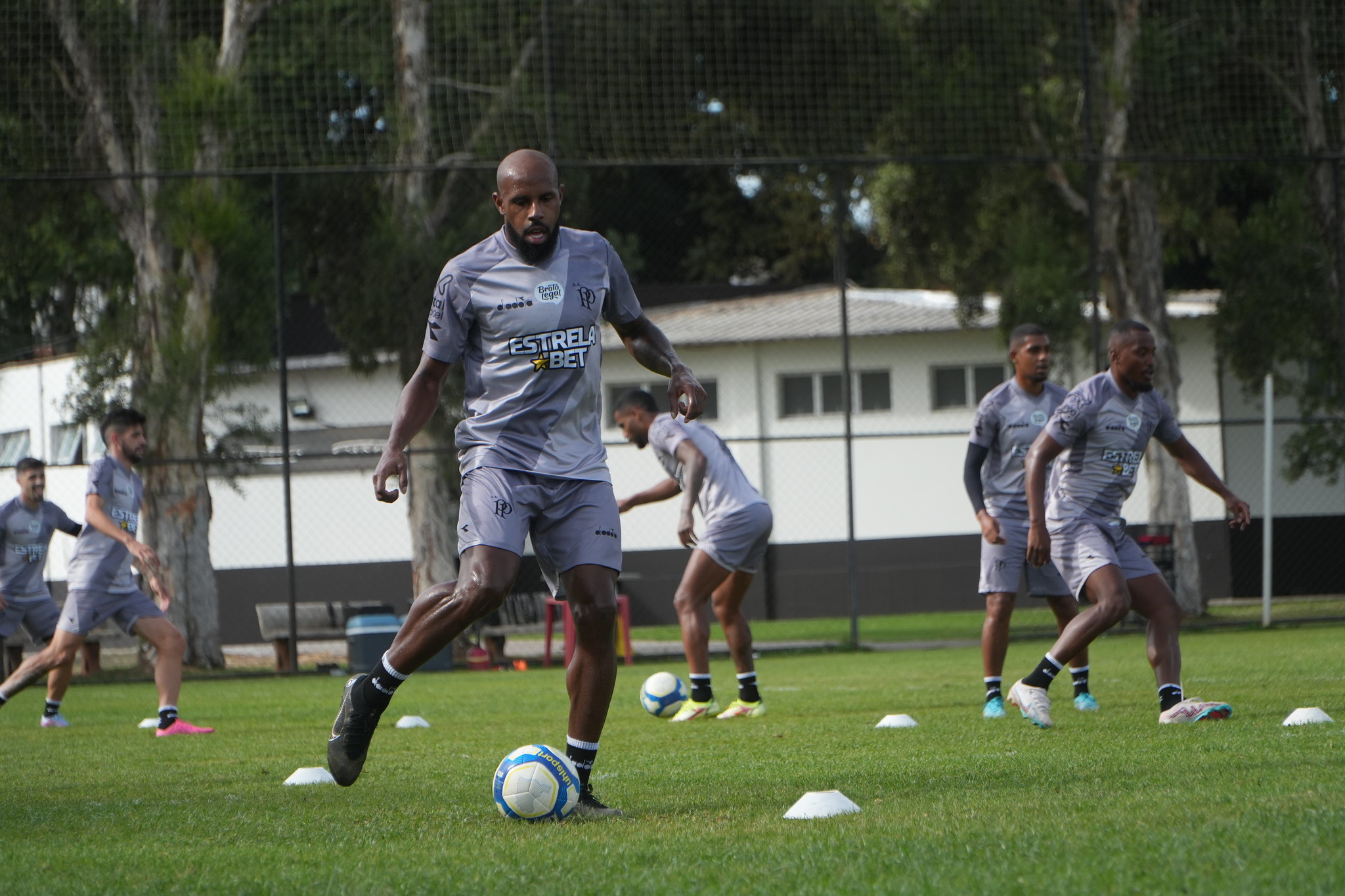 Ponte Preta atualiza situação clínica de Sérgio Raphael e Luiz Felipe
