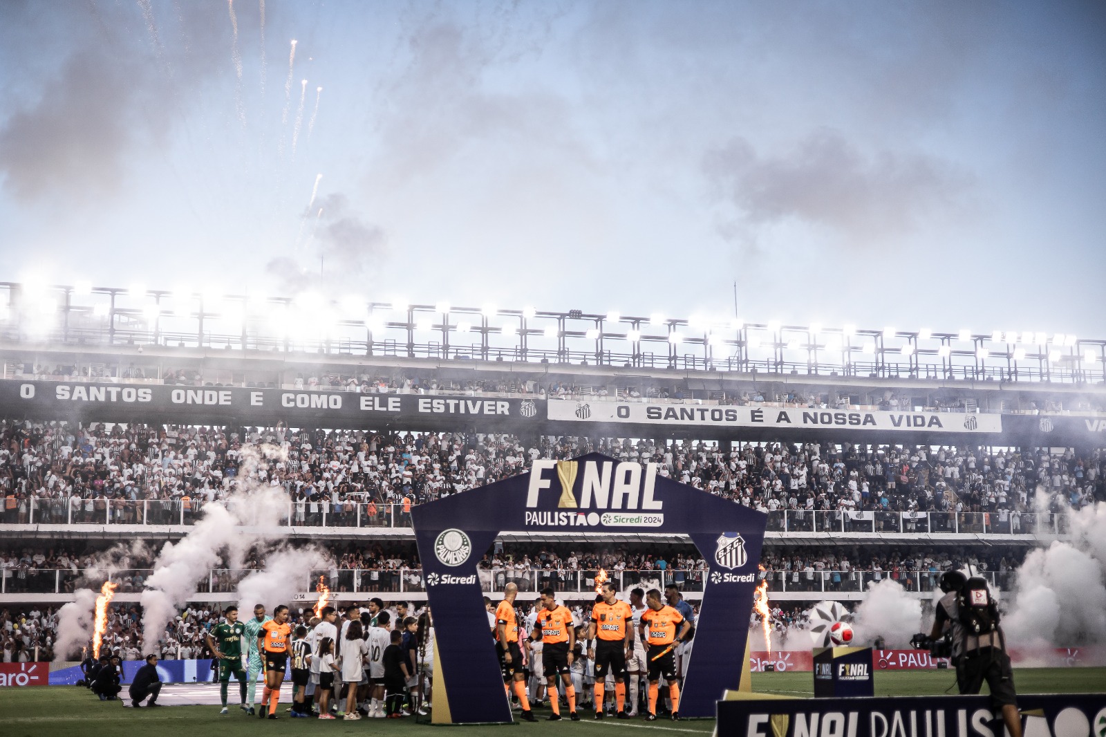 Santos comemora presença de público na final contra o Palmeiras