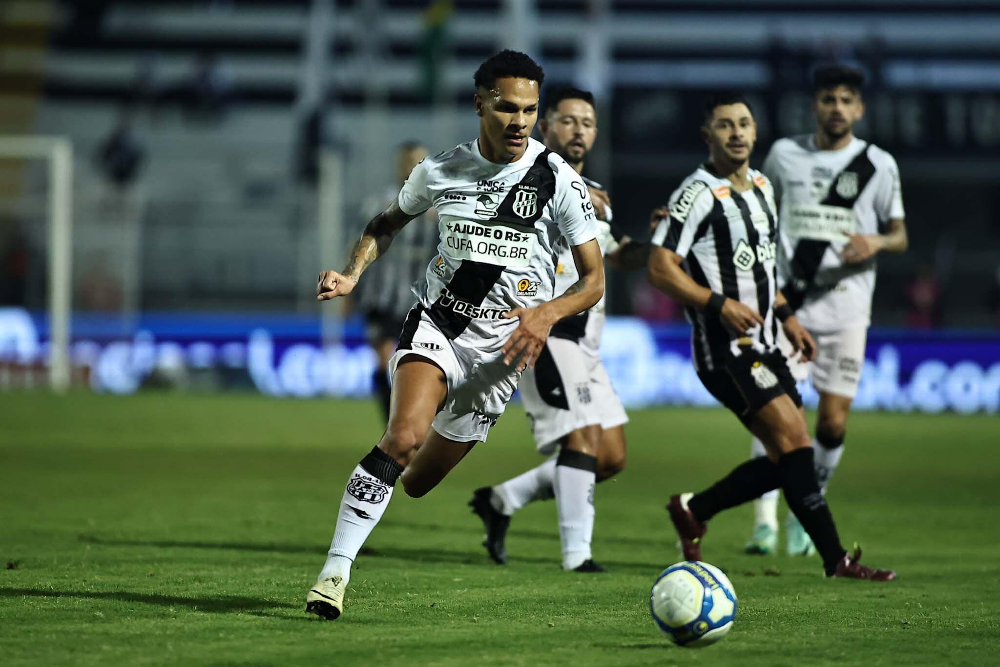 Igor Inocêncio fala em evolução na Ponte Preta e projeta duelo contra o Ituano