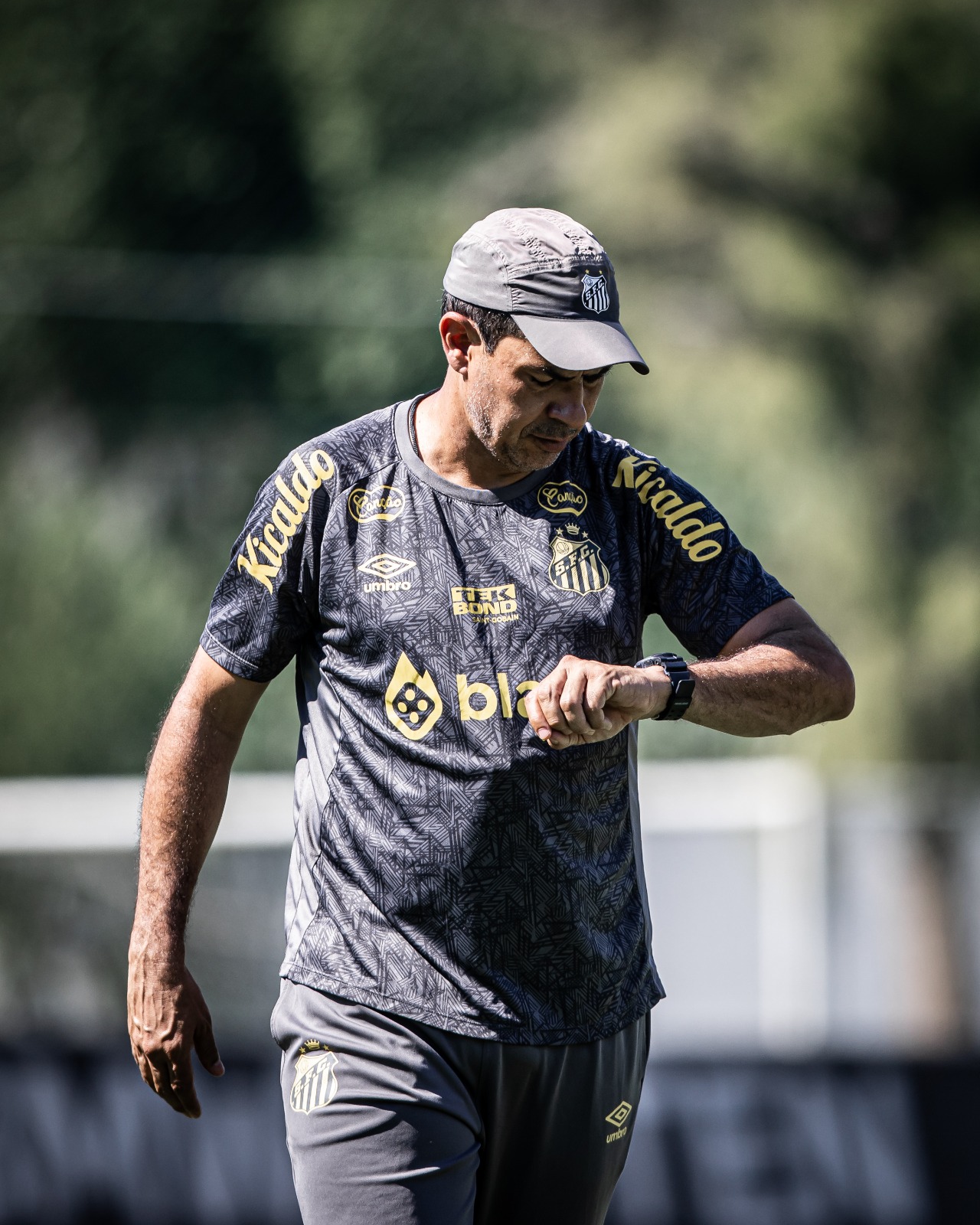 Mesmo com 100% de aproveitamento, Carille pede atenção ao grupo do Santos