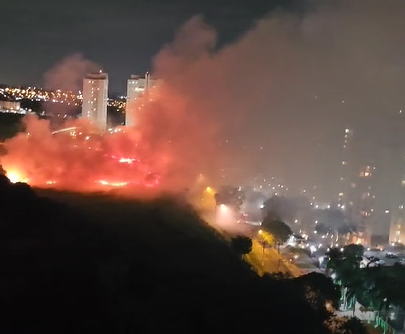 Calor e baixa umidade do ar provocam aumento de queimadas em Campinas