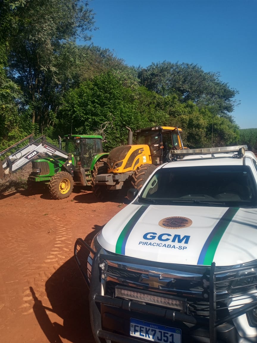 Tratores furtados de pátio em Piracicaba são recuperados pela Guarda Civil