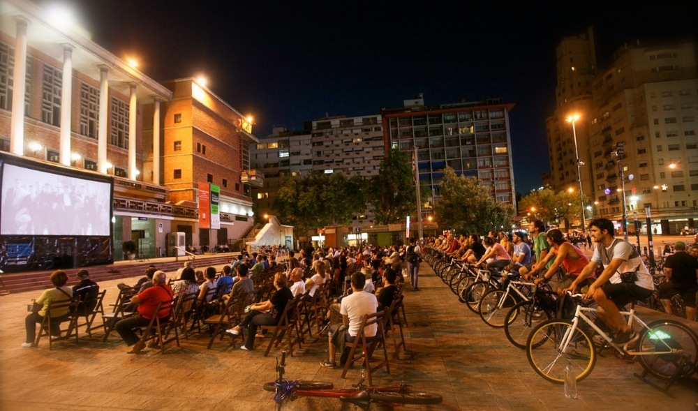 BikeCine volta a Campinas com cinema movido por bicicletas