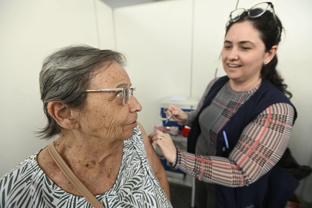 Campinas amplia campanha de vacinação contra gripe