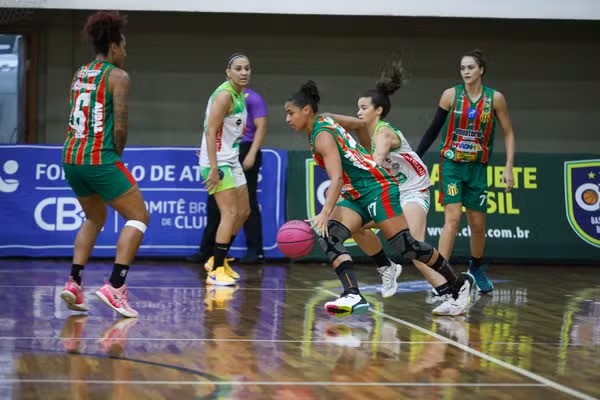 Campinas Basquete tenta se superar nesta noite contra o Sampaio pela semifinal da LBF
