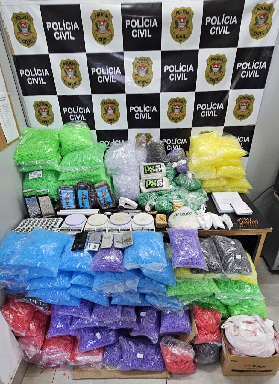 Polícia Civil descobre “casa bomba” de drogas em Monte Mor