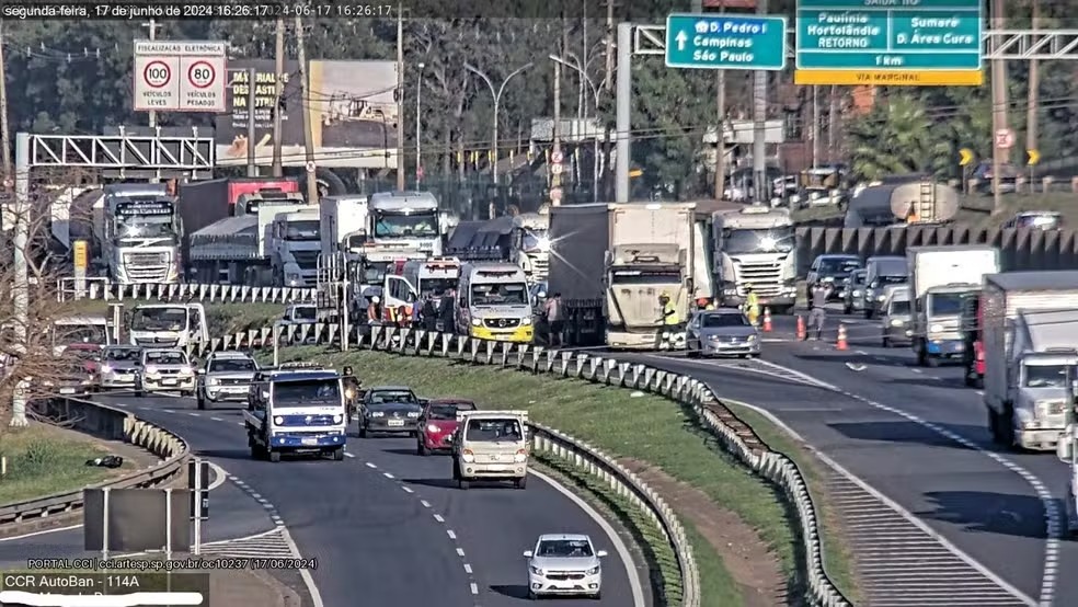 Duas pessoas ficam feridas após acidente na Rod. Anhanguera em Sumaré 